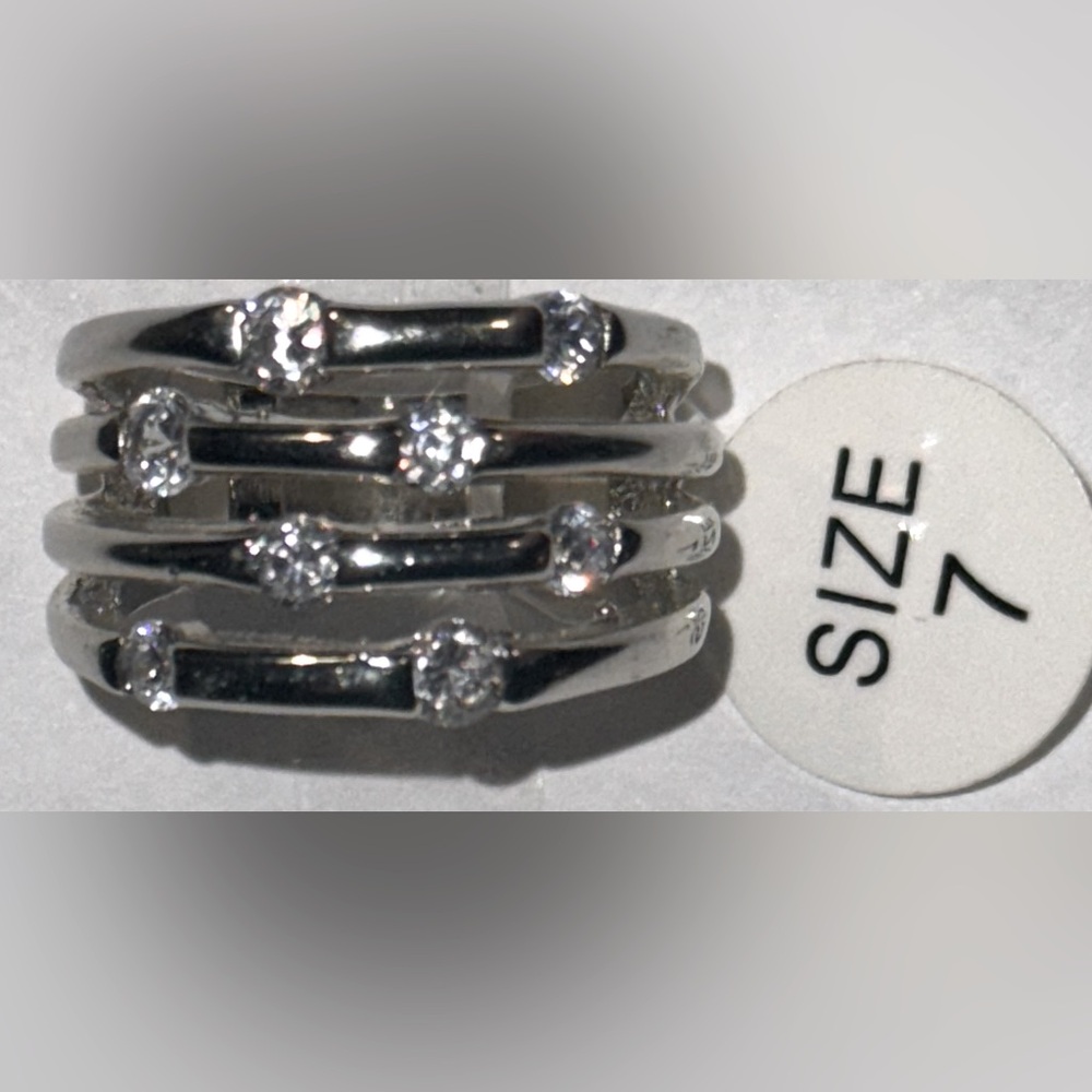 New ring with tag